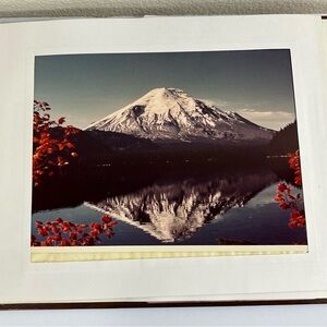 Vintage Parker Photo Handcrafted Mt. St Helen 1980 Photo Album